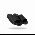 Louis Vuitton slipper